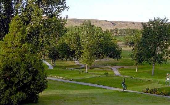 A view of a tee at Cottonwood Country Club