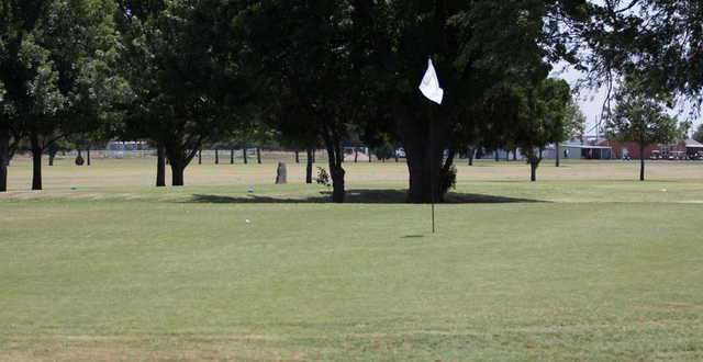 A view of a green at Mangum Golf Course (Penny Rosalez).