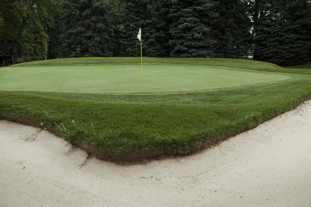 Twin Beach Country Club