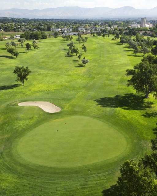 Aerial view of the 5th green at Mountain View Golf Course