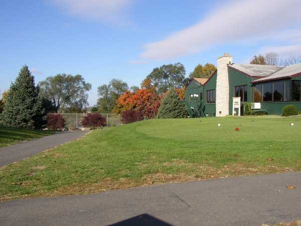 A view of the clubhouse at Seymour Country Club