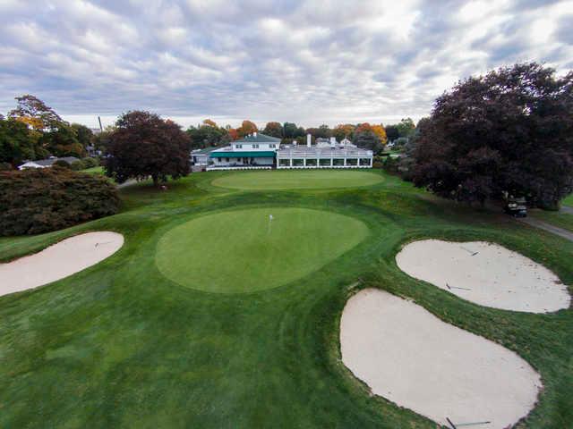 Mill River Country Club