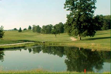 Meadow Ponds Golf & Country Club
