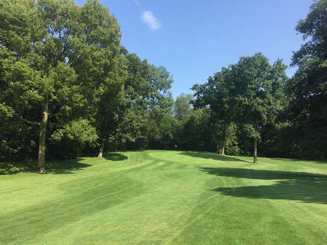 A view of a green at Willow Ridge Golf Course (Kirk Pollock).