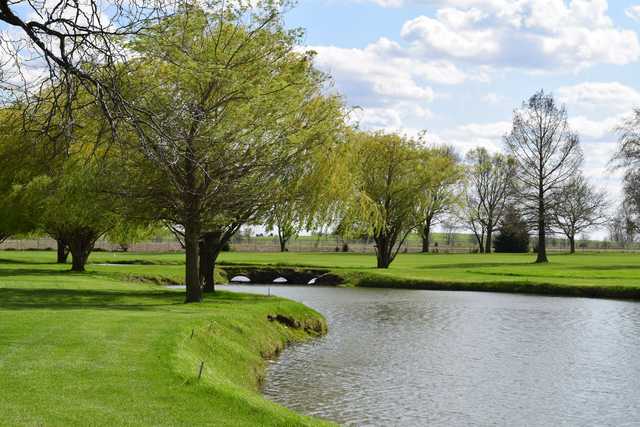 Willow Pond Golf Club
