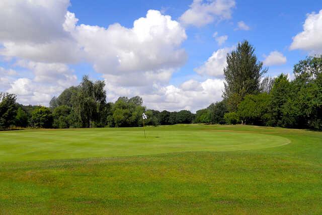 The Warren Golf & Country Club - Bunsay