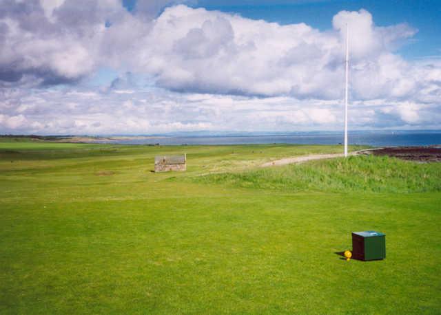 1st tee on the Balcomie Links ( Photo by Kiel Christianson )