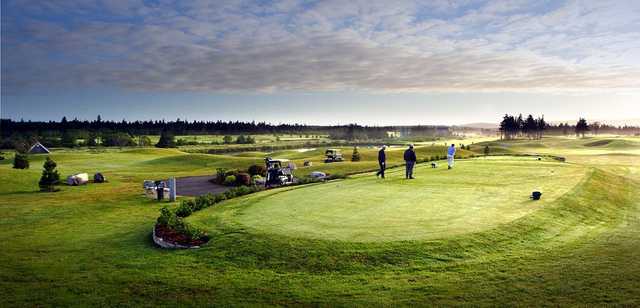 A view of a tee at Osprey from Clovelly Golf Course