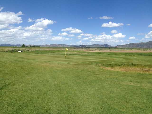 Central Links Golf Course