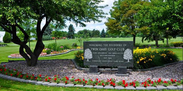 Twin Oaks Golf Course