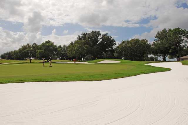 Harbor Hills Country Club