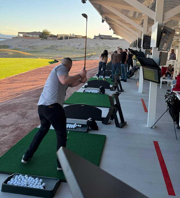 Iron Wolf Golf & Country Club Top Tracer Range