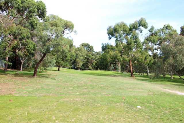 View of the 5th hole at Oakleigh Golf Club