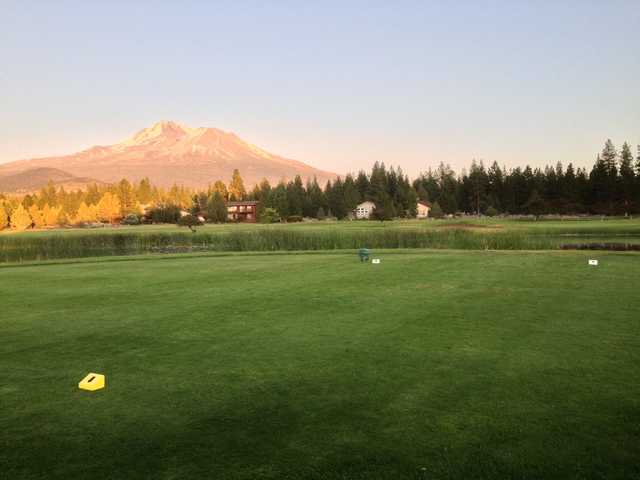 Lake Shastina Golf Resort