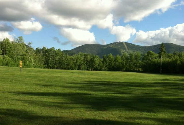 A view of the practice area at Profile Golf Club (Dayna Flumerfelt).