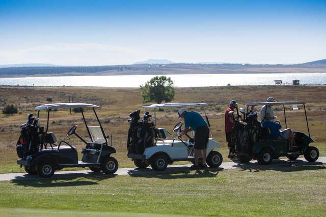 Keyhole Country Club