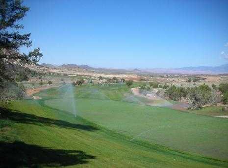 A view of green #12 at Kokopelli Golf Club (Summerhays Design)