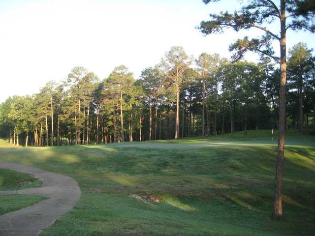 A view of the 18th green at Cedar Creek Golf Course