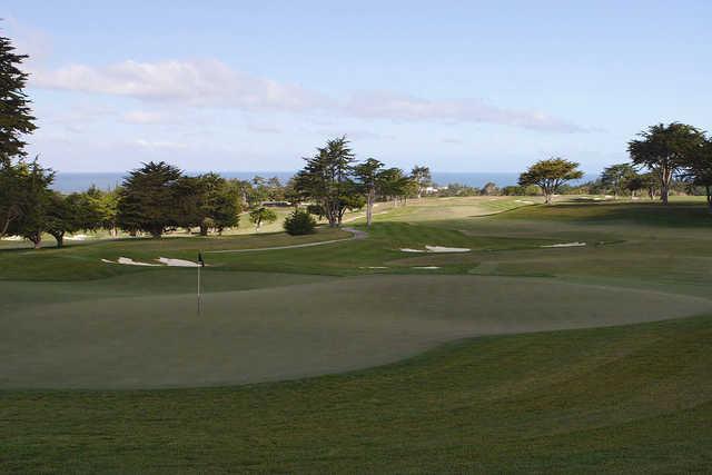 Black Horse Golf Club