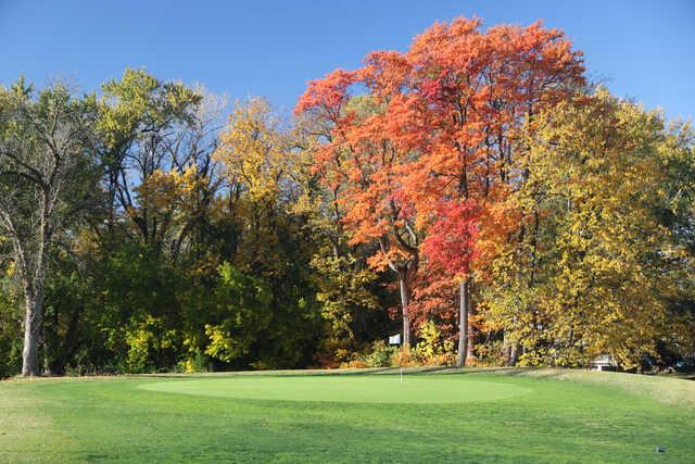 Four Seasons Country Club