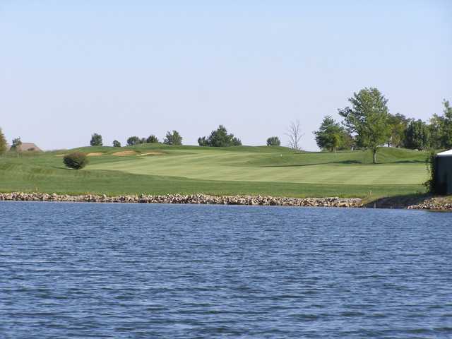 Crown Pointe Golf Club