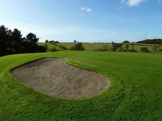Large bunker protecting the 10th green at Langlands Golf Club