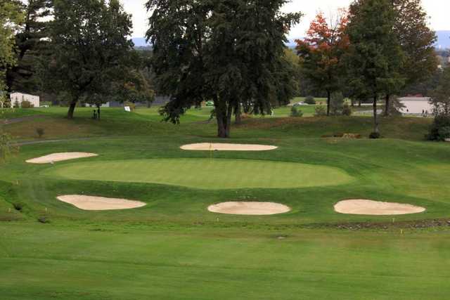 Shaker Ridge Country Club