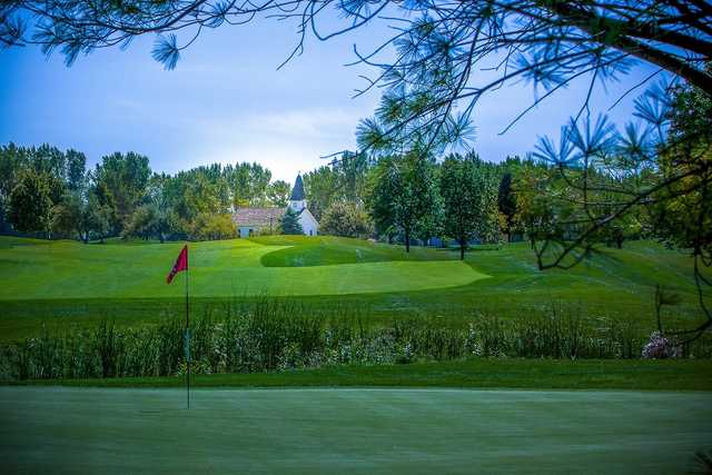 Golf Club At Apple Mountain