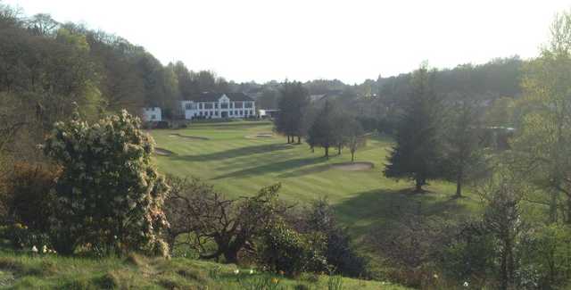 Douglas Park GC: #18 & clubhouse