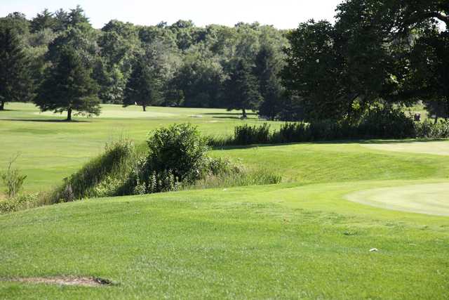 Laurel Lane Country Club