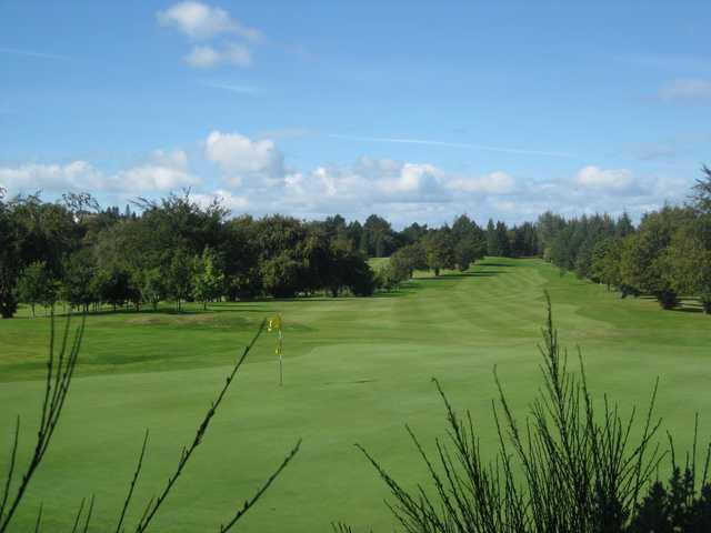 The 18th hole at Cathcart Castle