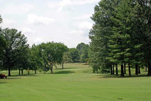 A view of the 18th fairway at Elk Run Golf Club