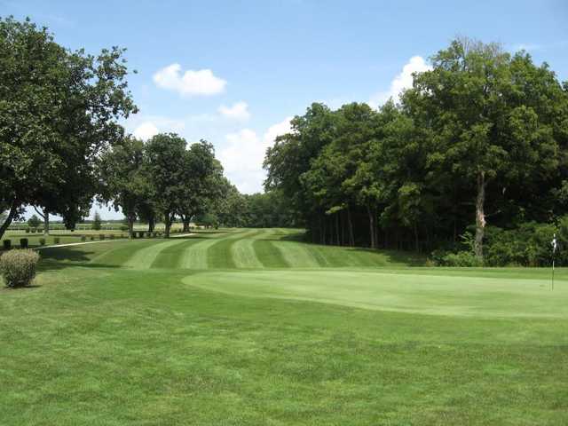 Shagbark Golf & Country Club
