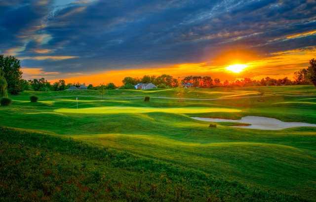 Triple Crown Country Club