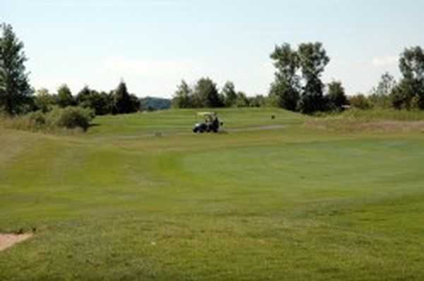 Wyandotte Shores Golf Course