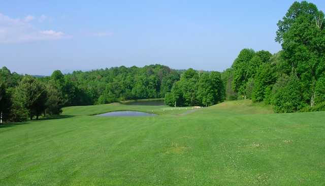 Skyland Lakes Golf Course