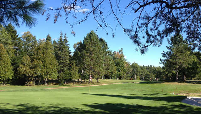 A view of the 17th green at Hampton Golf and Country Club