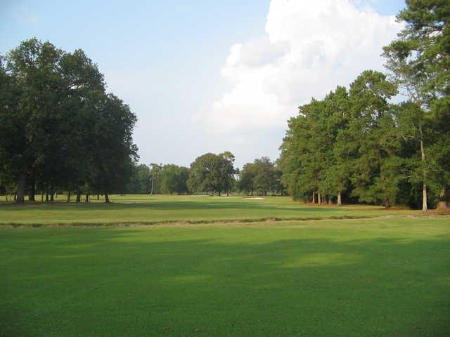 Crestwood Country Club