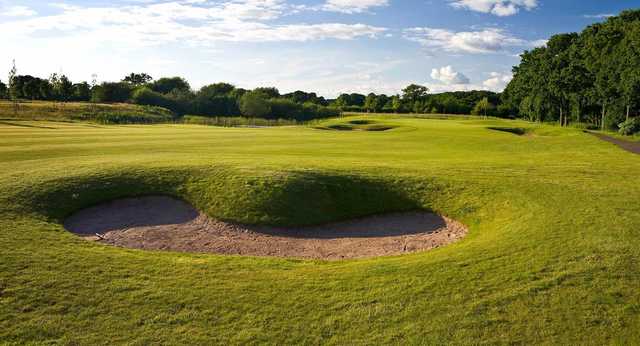 Bunkers on the 14th hole of the Nicklaus course