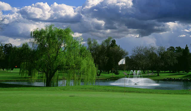 Valley Hi Country Club