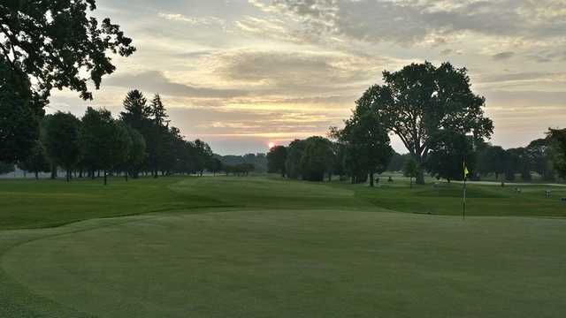 Lakeshore Municipal Golf Course