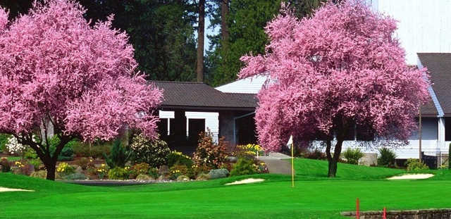Tualatin Country Club