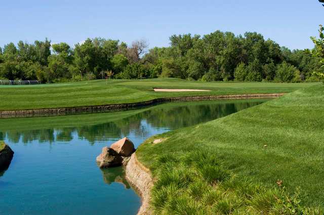Los Lagos Golf Course