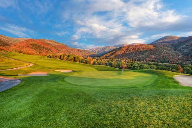 A view of a well protected green at Wasatch Mountain State Park.