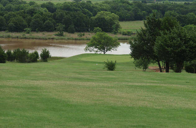 A view from Persimmon Hills Golf Course (Loopnet)