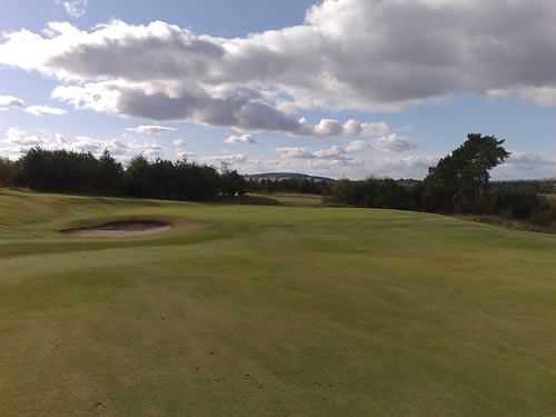The approach to the 8th at Drumoig