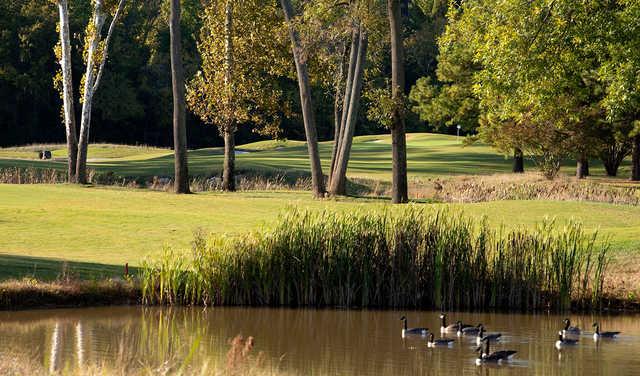 Willow Oaks Country Club