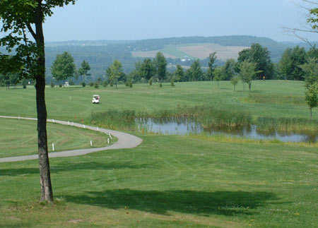 Walden Oaks Country Club