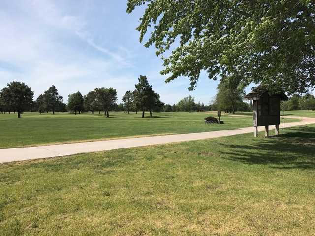 Bassett Country Club