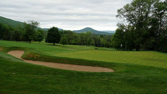 Valley Country Club